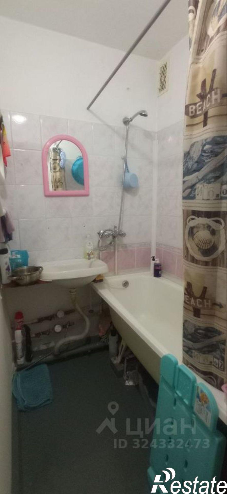 Купить комнату за 2 100 000 рублей на Пермь, улица Степана Разина, 34