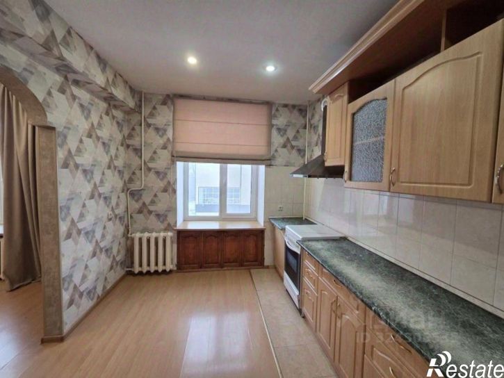 3-комн квартира ул Химиков, 8,  д. 8