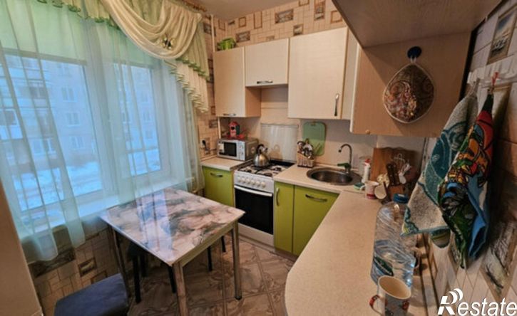 2-комн квартира ул Потемина, 10,  д. 10