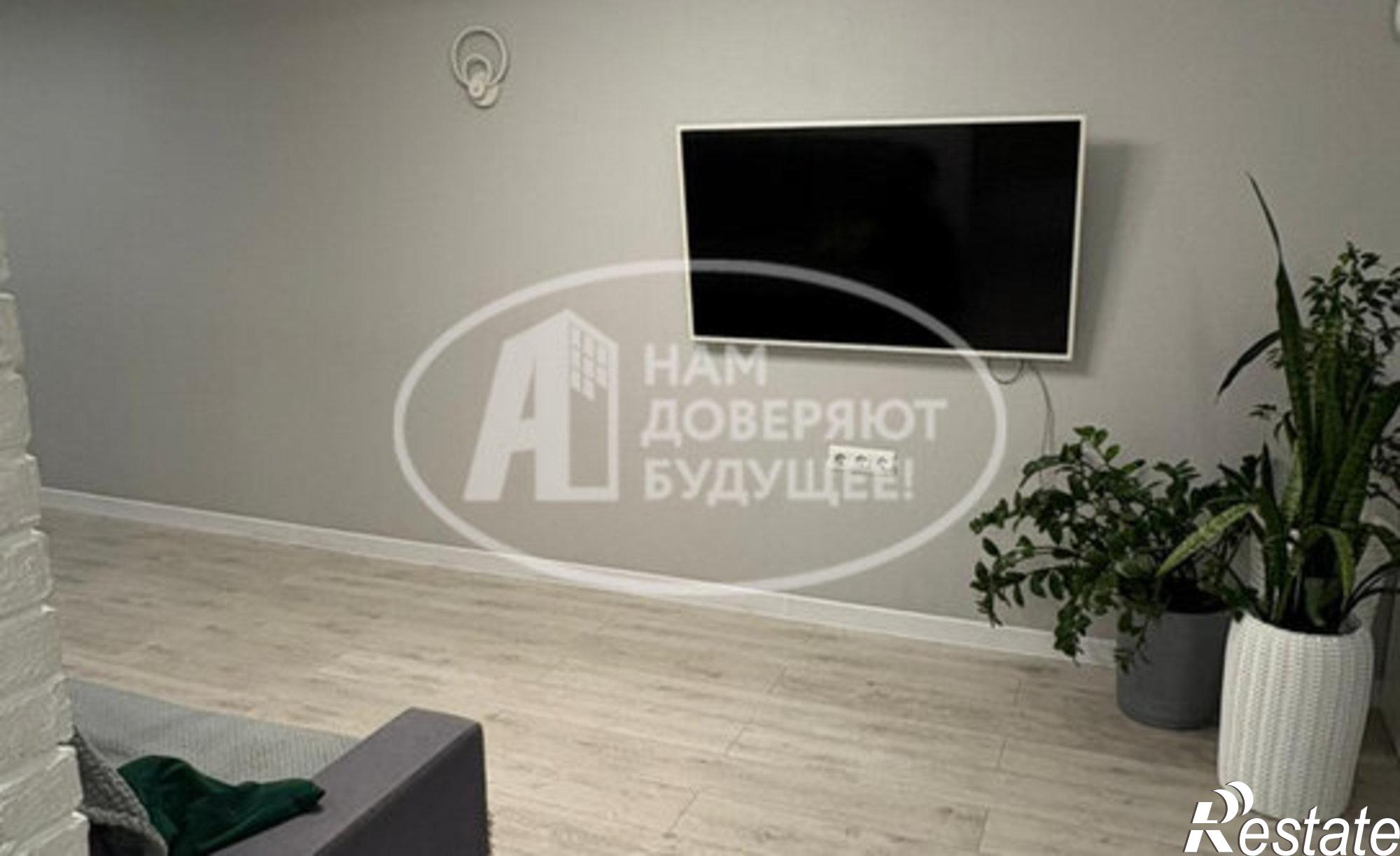 Купить квартиру за 7 550 000 рублей на улица Декабристов, 36