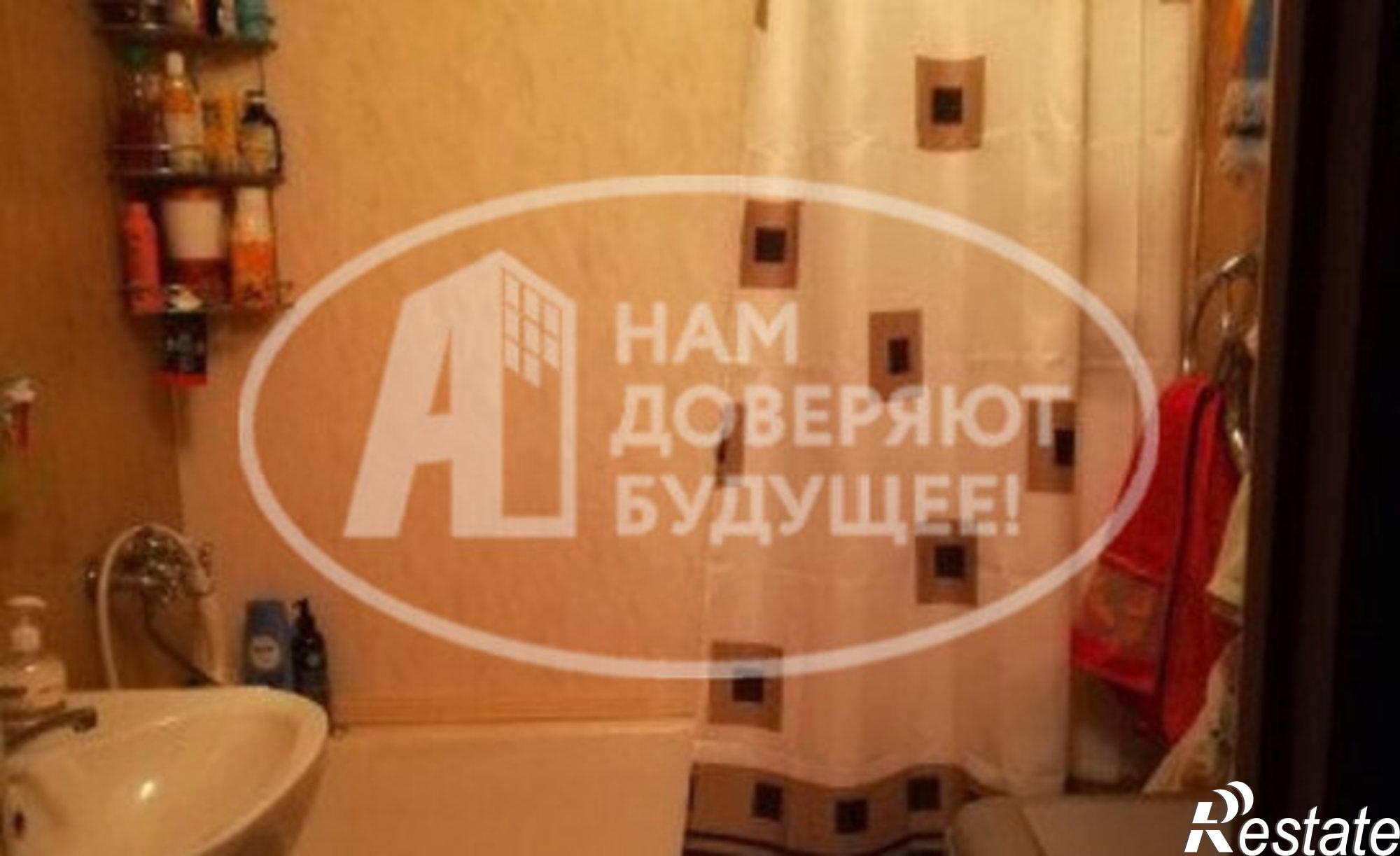 Купить квартиру за 1 700 000 рублей на Лысьвенская улица, 69