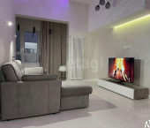 2-комн, 44кв м, этаж 25/26 улица Революции, 24