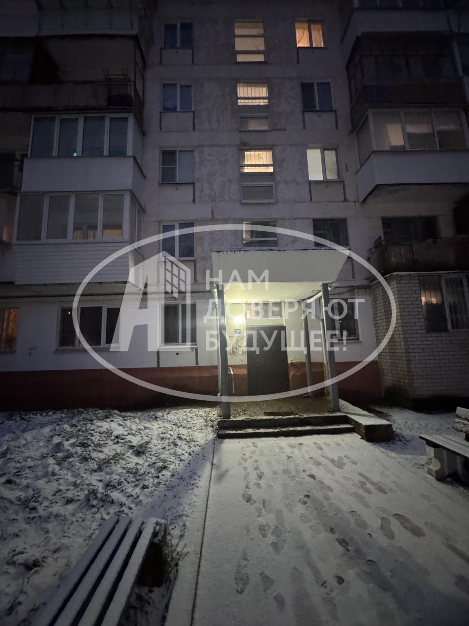 Сдать квартиру за 15 000 рублей на улица Декабристов, 11