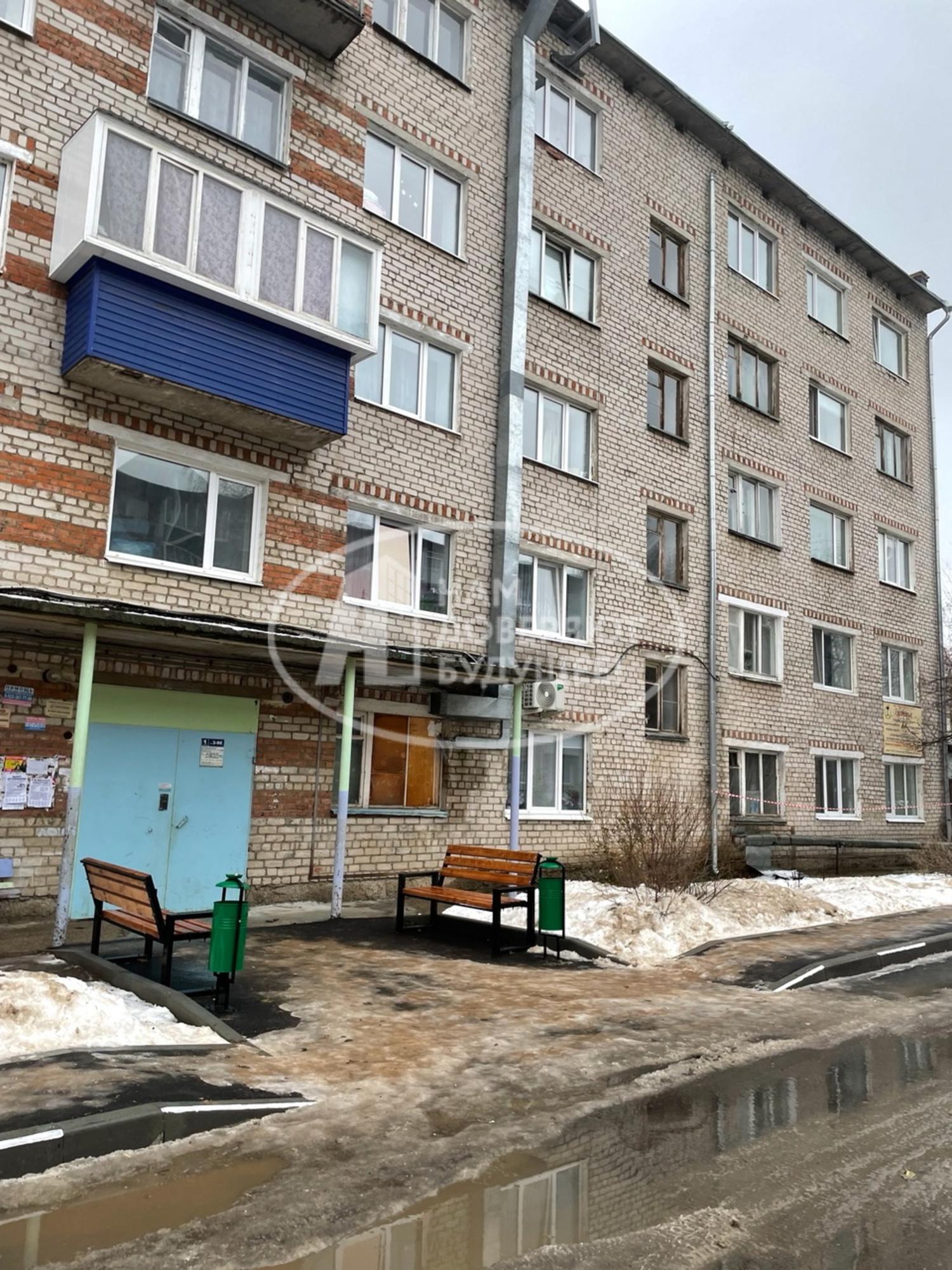 Купить комнату за 530 000 рублей на улица Орлова, 48