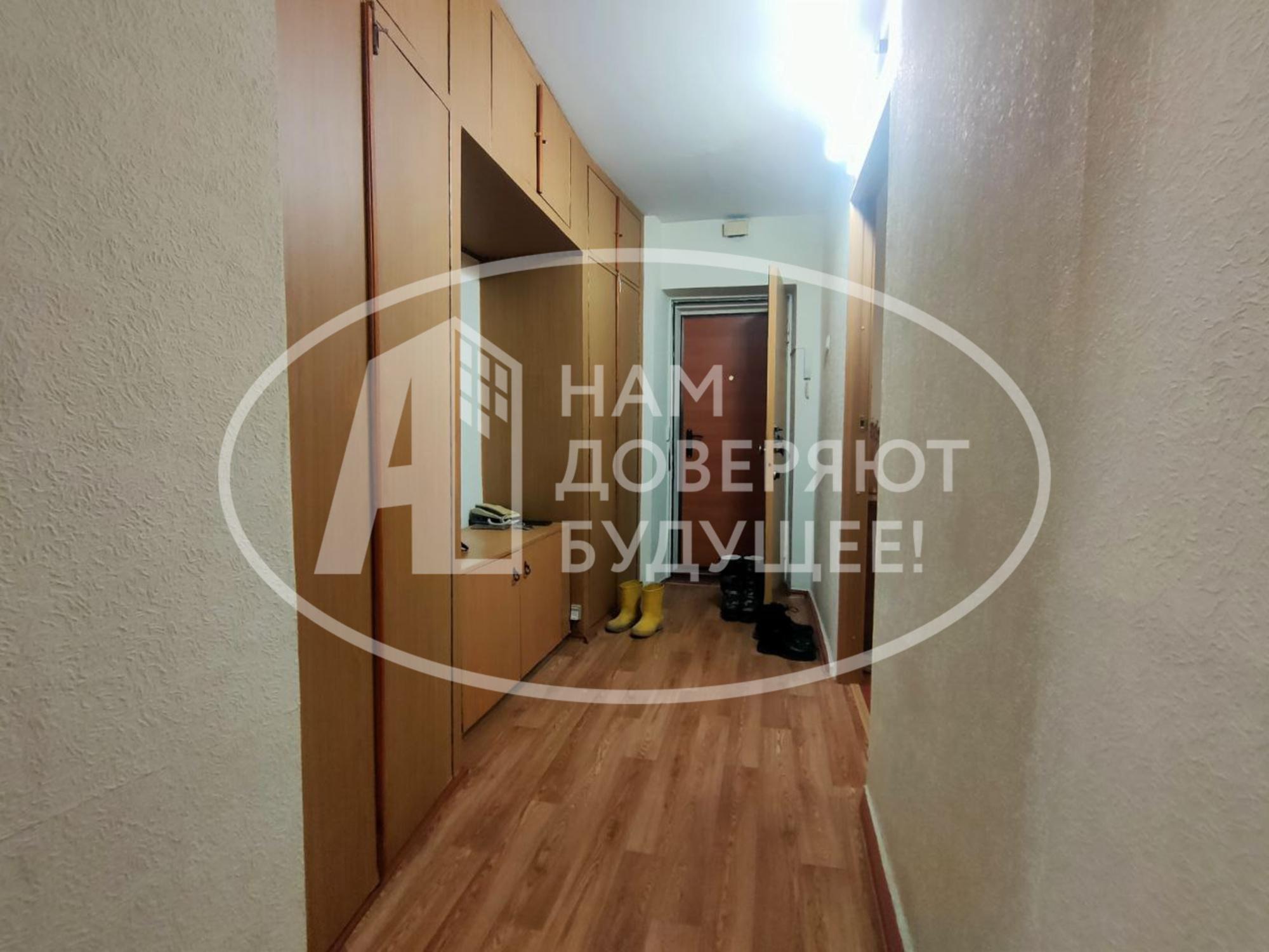 Купить квартиру за 4 150 000 рублей на улица Попкова, 21