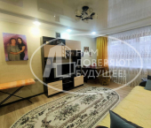 2-комн, 49кв м, этаж 1/5 улица Нефтяников, 35