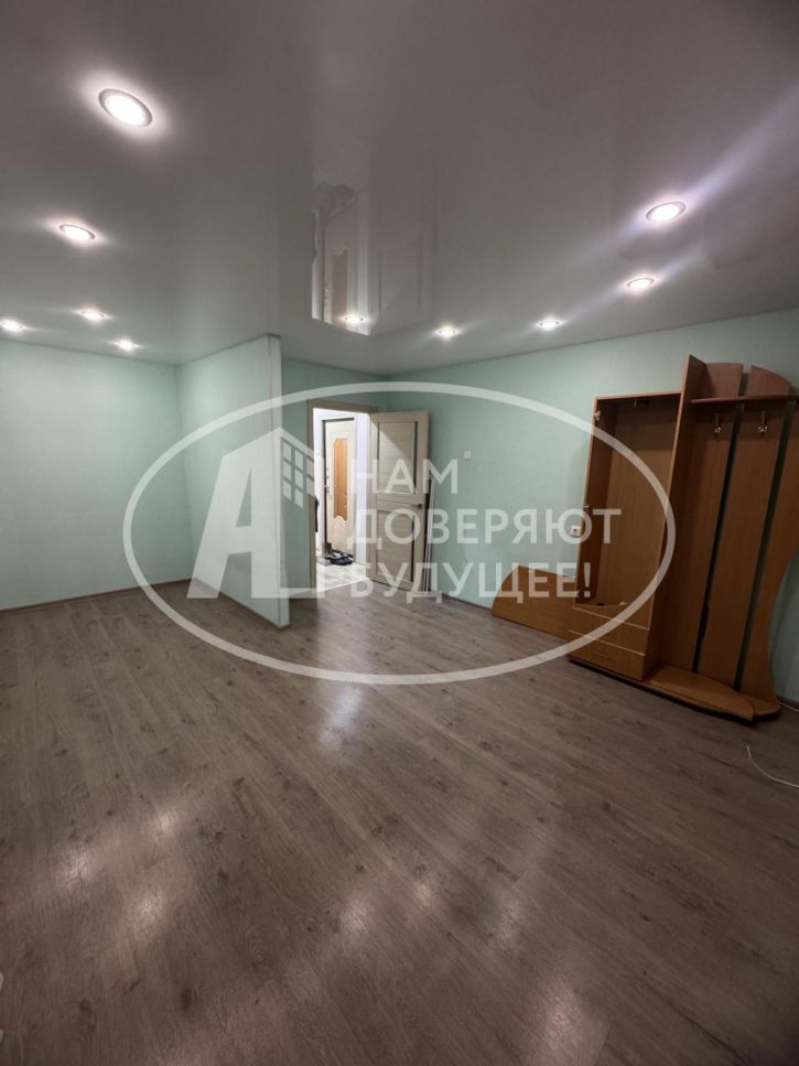 1-комн квартира улица Декабристов, 11