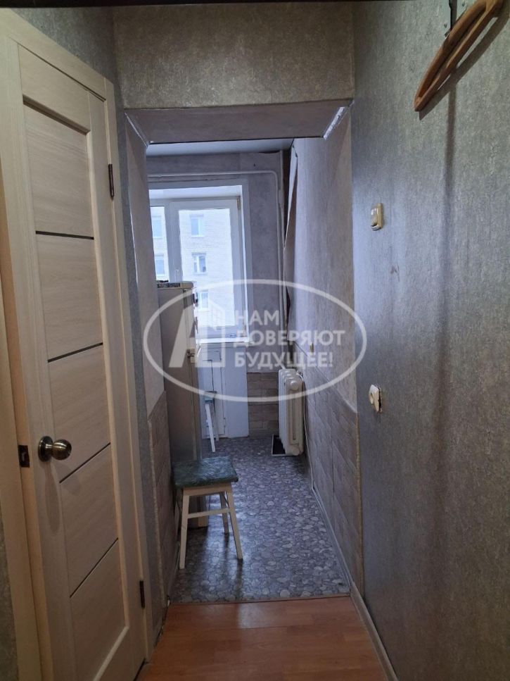 2-комн квартира улица Никонова, 18А