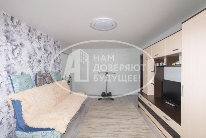 3-комн квартира улица Ленина, 44