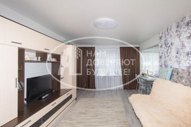 3-комн квартира улица Ленина, 44