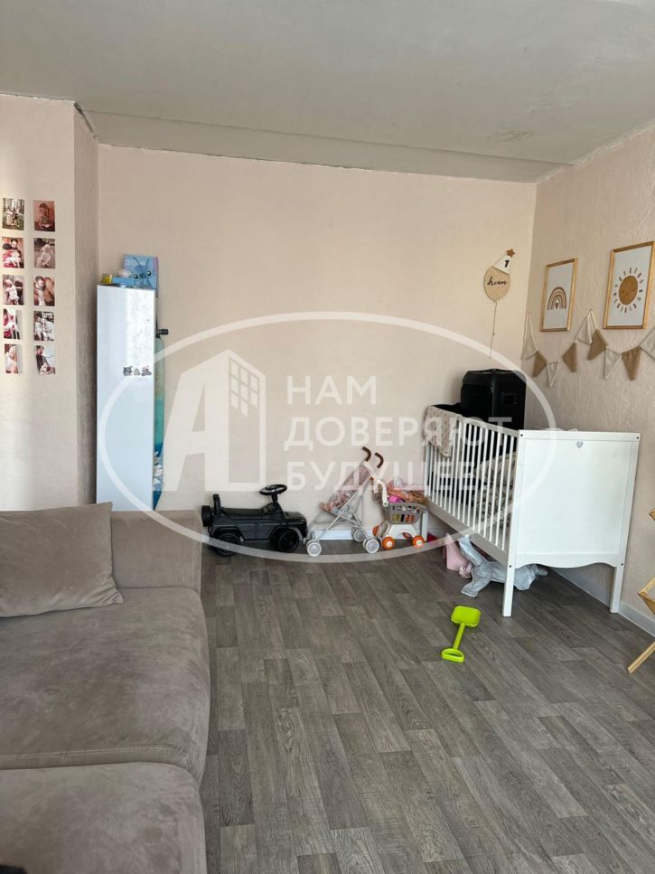 2-комн квартира улица Шмидта, 37