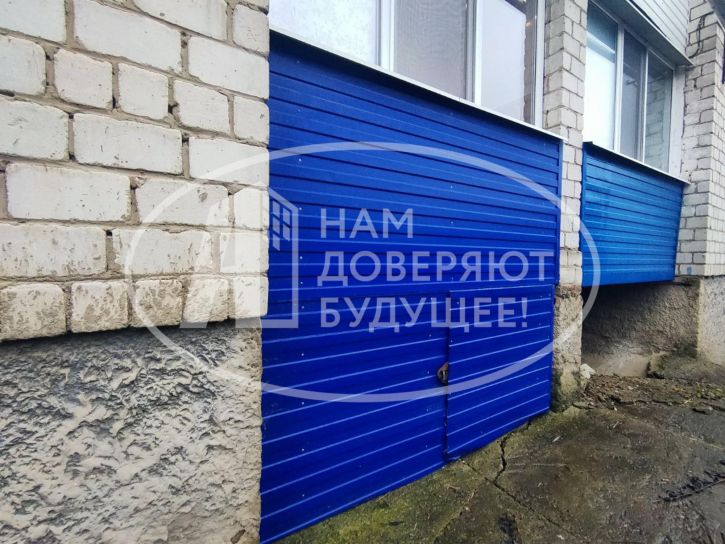 2-комн квартира улица Нефтяников, 35