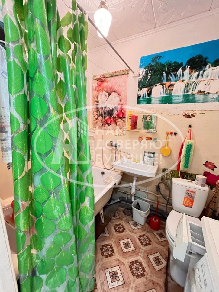 2-комн квартира улица Репина, 36