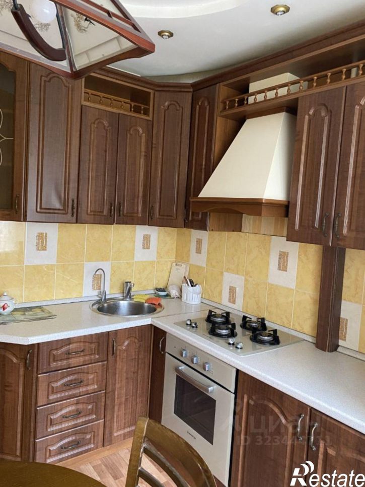 2-комн квартира улица Свердлова, 158,  д. 158