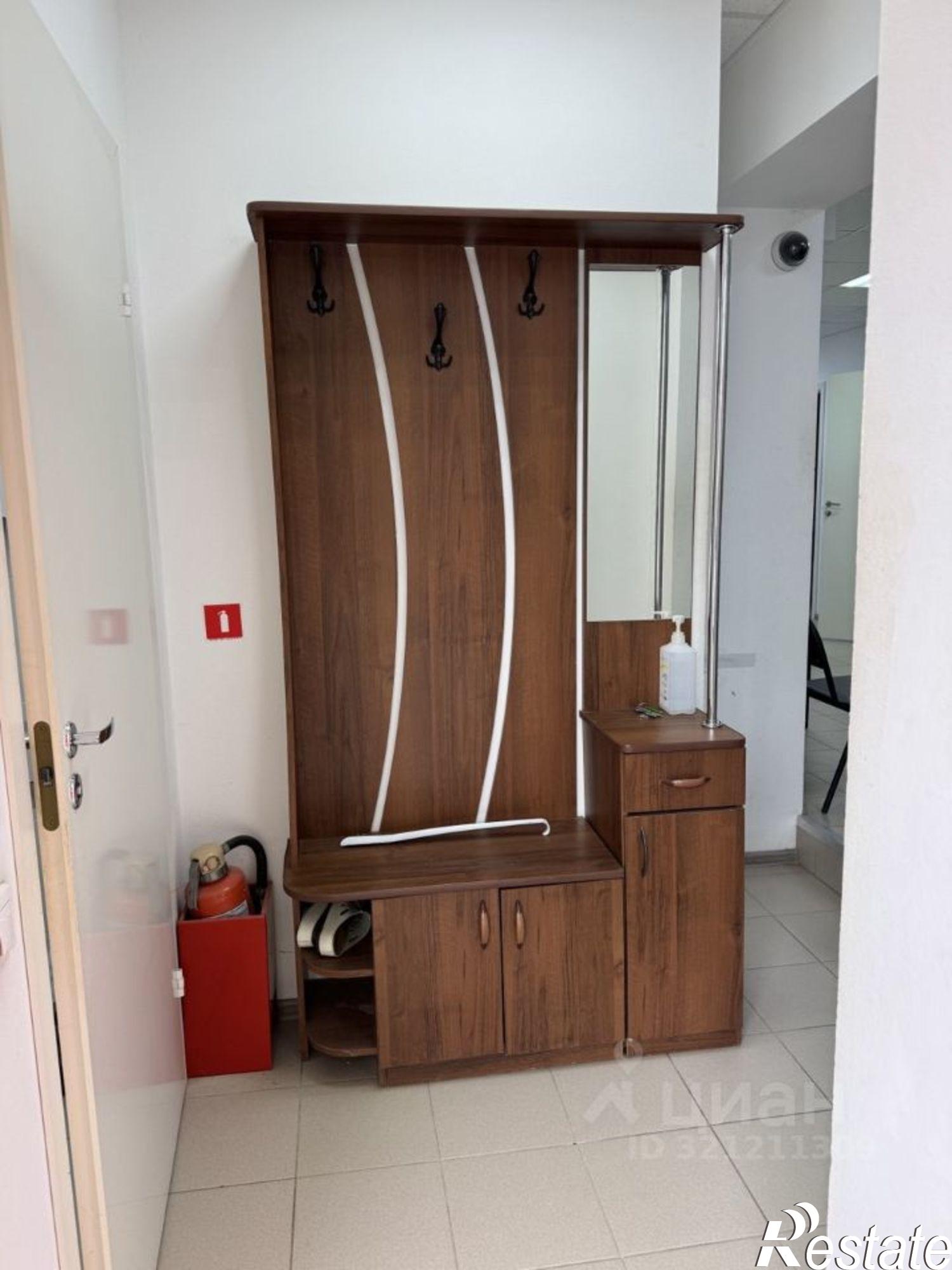 Сдать торговое помещение за 60 000 рублей на Пермь, улица Куйбышева, 63