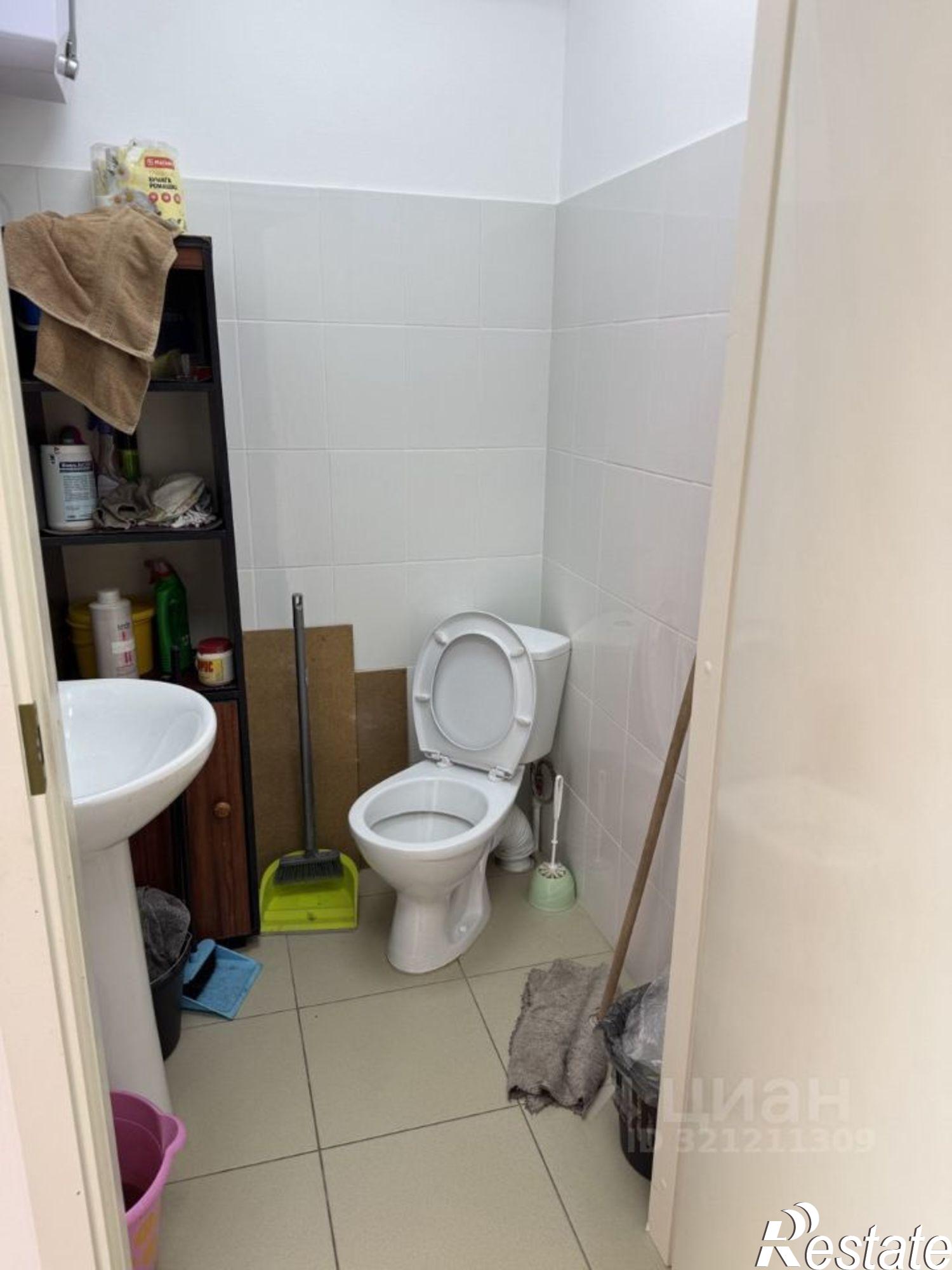 Сдать торговое помещение за 60 000 рублей на Пермь, улица Куйбышева, 63