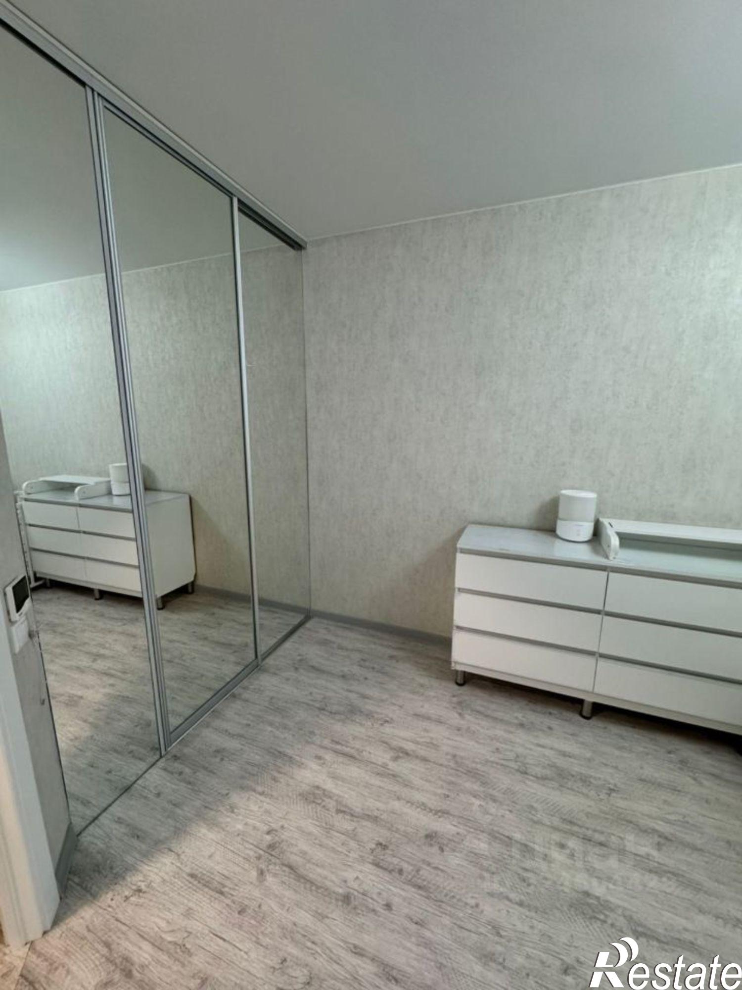 Купить квартиру за 5 600 000 рублей на Пермь, улица Подводников, 88Б