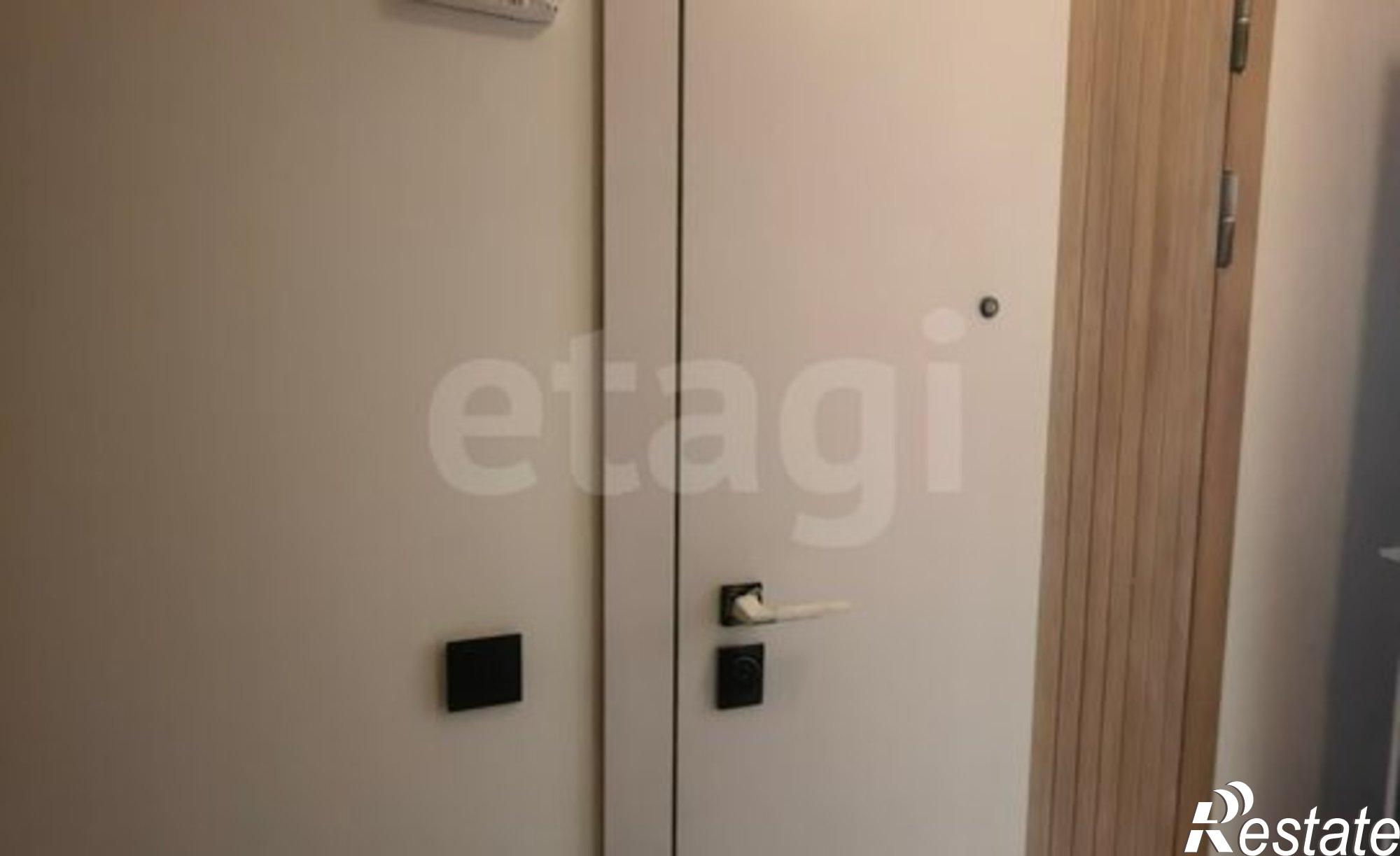 Купить квартиру за 9 320 000 рублей на Пермь, улица Дзержинского, 31А