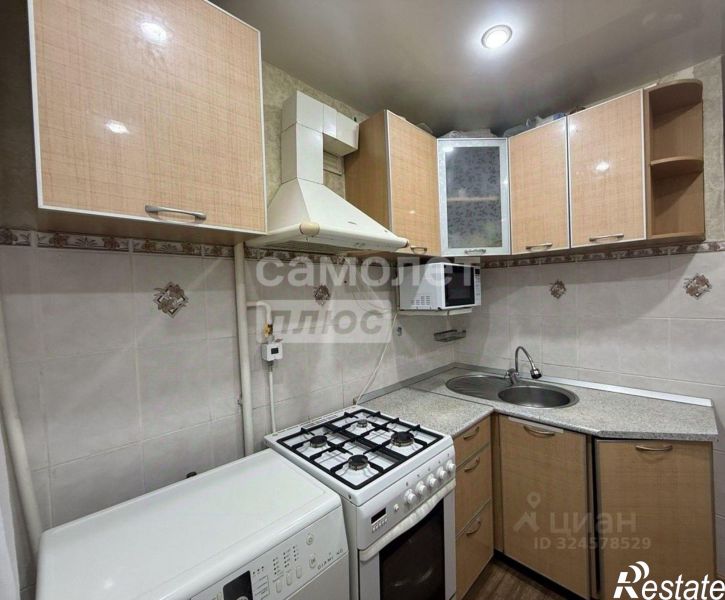 2-комн квартира ул 50 лет Октября, 15,  д. 15