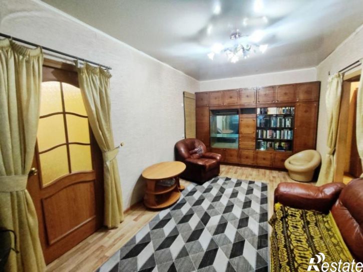 2-комн квартира улица Ломоносова, 37,  д. 37