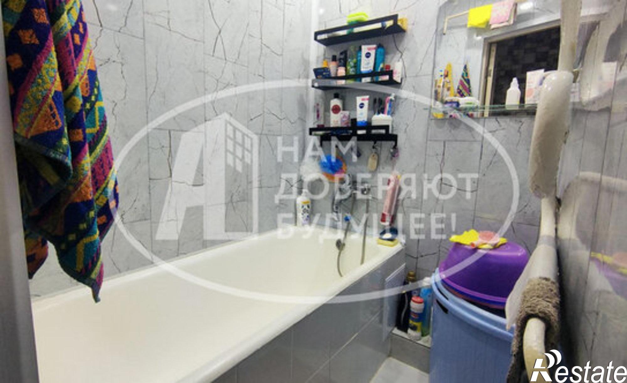 Купить квартиру за 4 300 000 рублей на ул Ситникова, 80