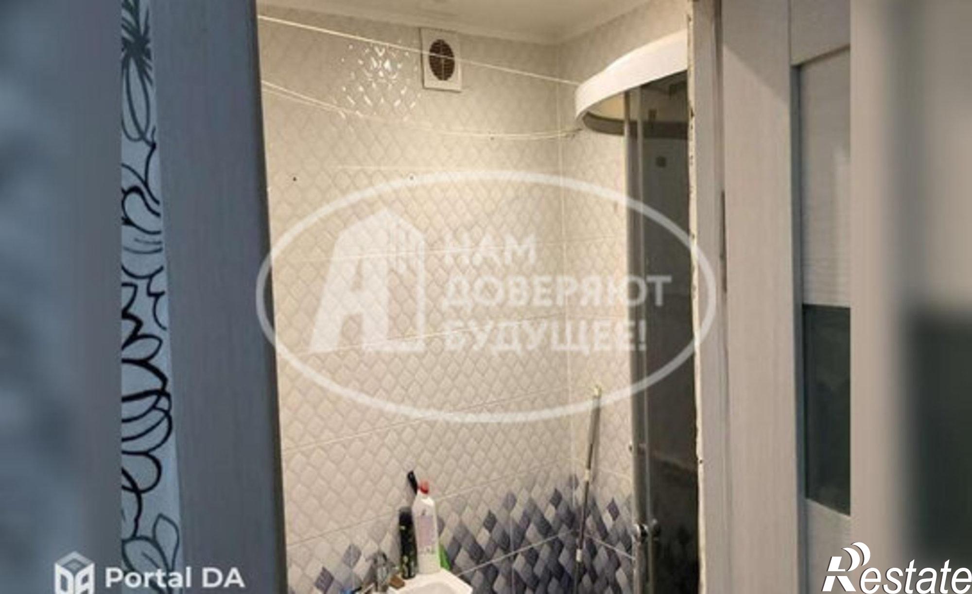 Купить квартиру за 2 337 950 рублей на ул Коммунистическая, 35В