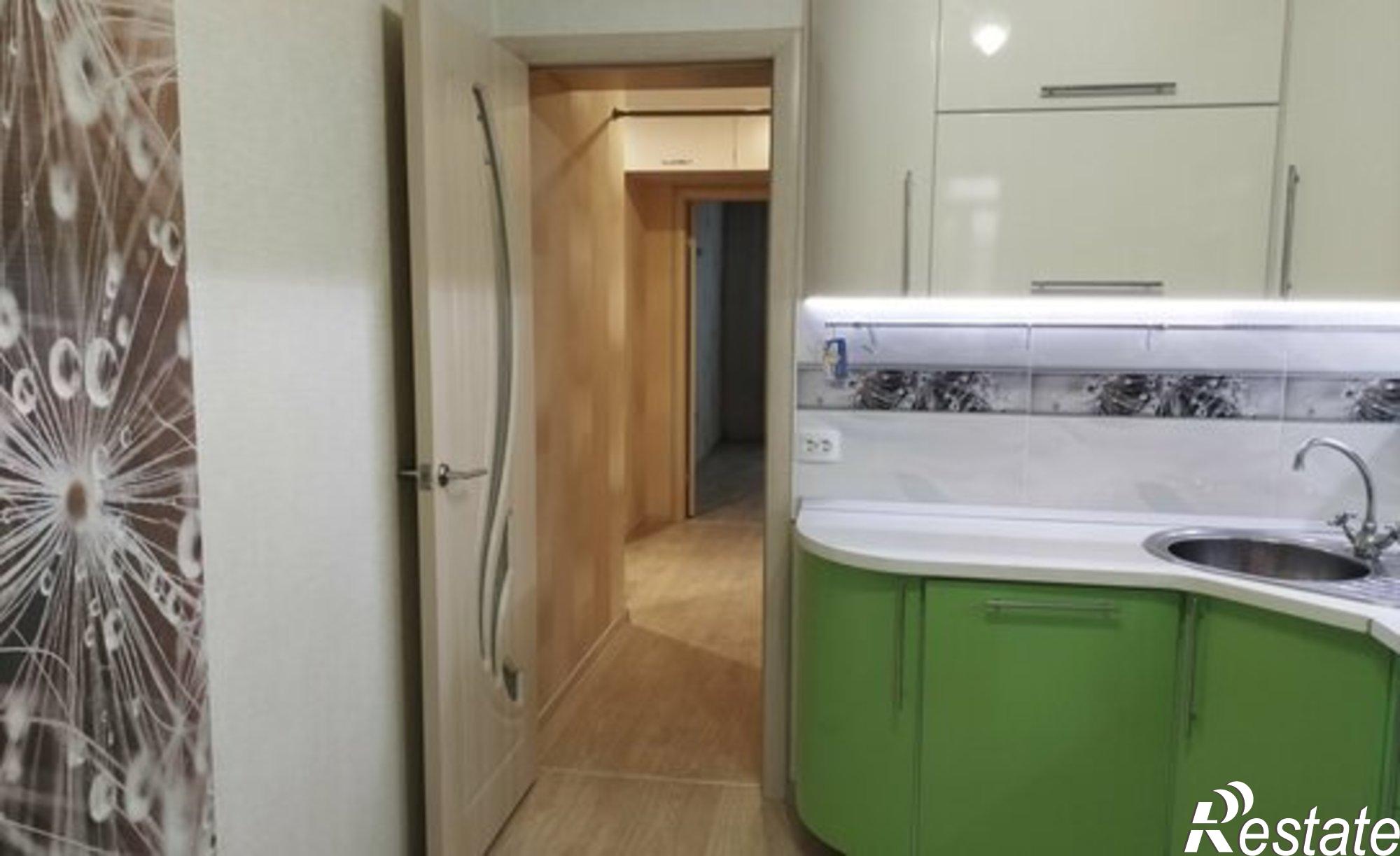 Купить квартиру за 5 550 000 рублей на улица Декабристов, 2