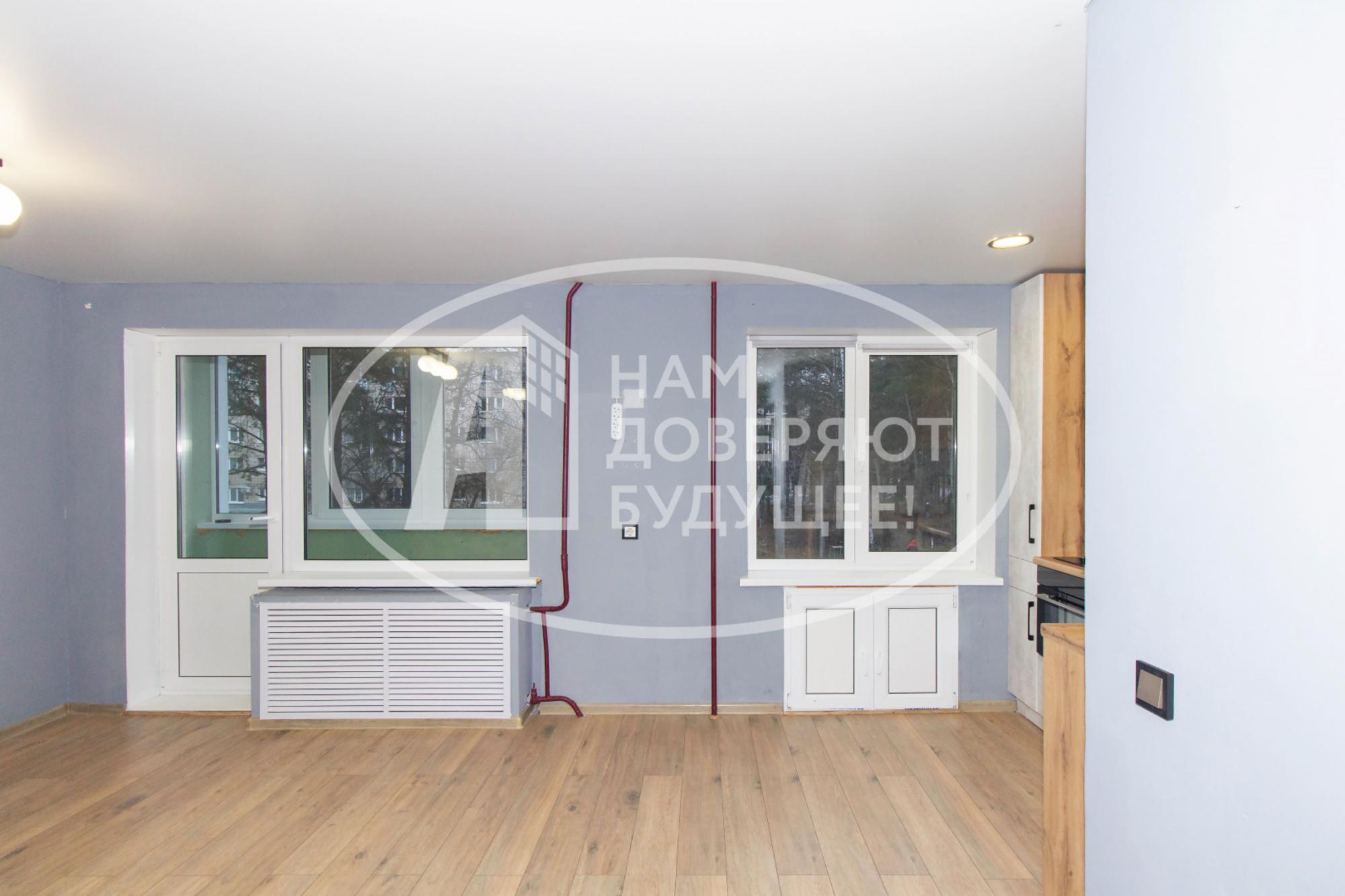 Купить квартиру за 2 400 000 рублей на Вокзальная улица, 59