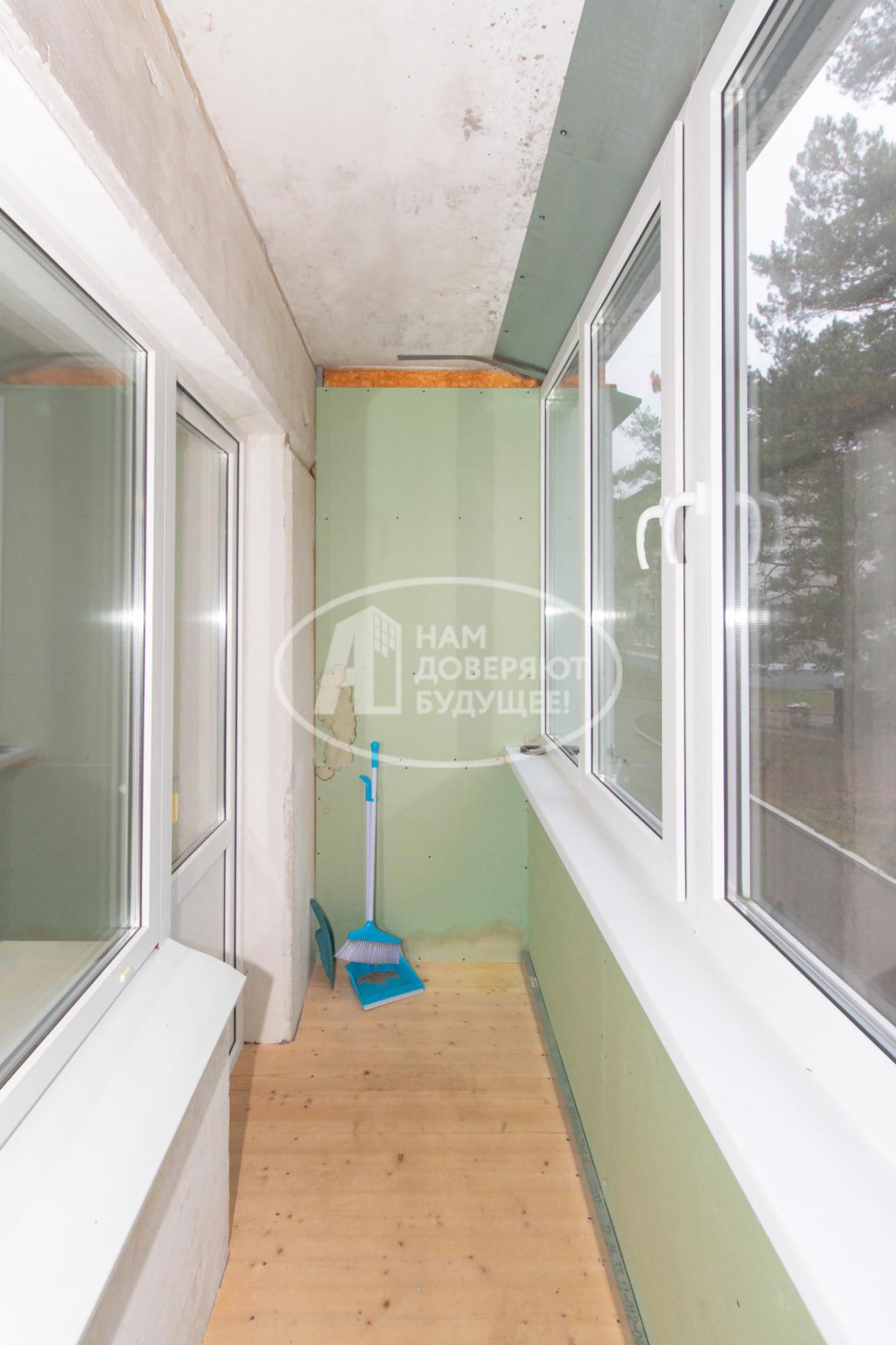 Купить квартиру за 2 400 000 рублей на Вокзальная улица, 59