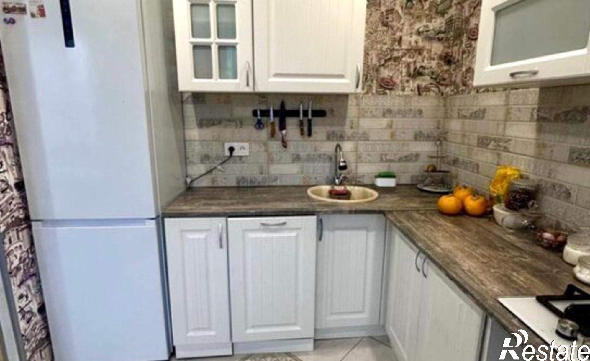 Купить квартиру за 2 250 000 рублей на Строительная улица, 10