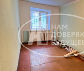 2-комн, 45кв м, этаж 1/5 улица Ленина, 43