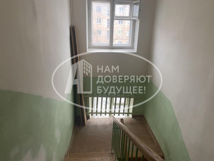 2-комн квартира улица Революции, 52