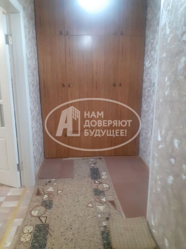 2-комн квартира Комсомольская улица, 3