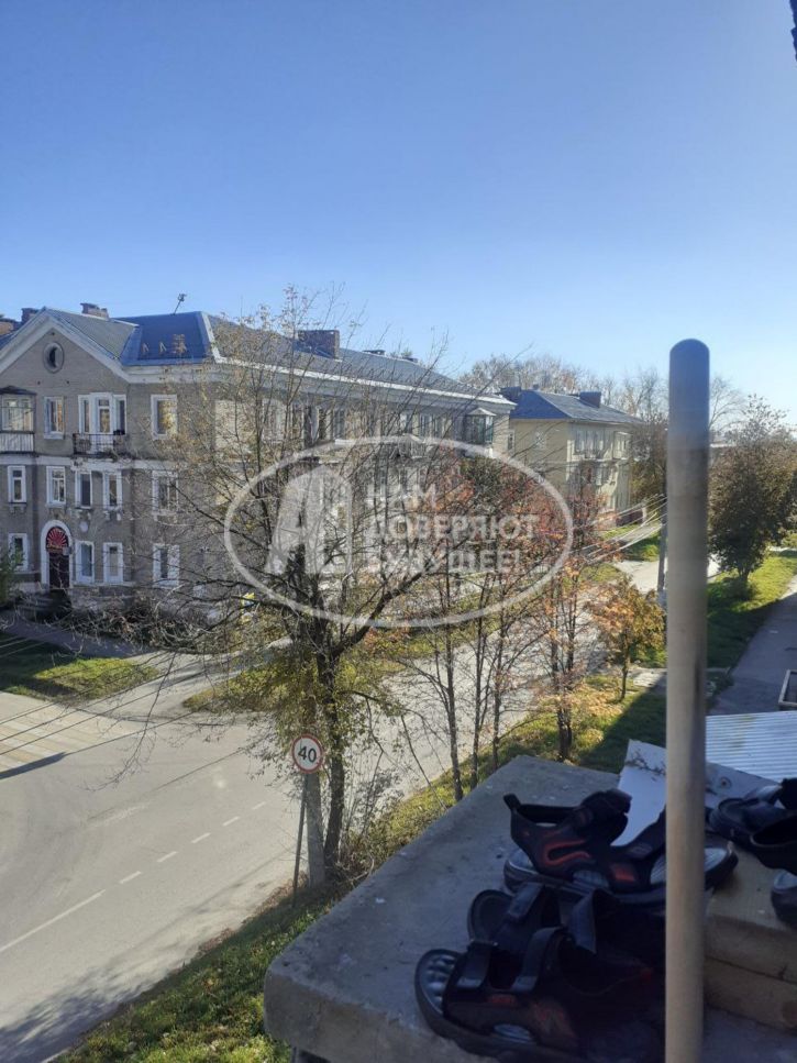 3-комн квартира улица Олега Кошевого, 11