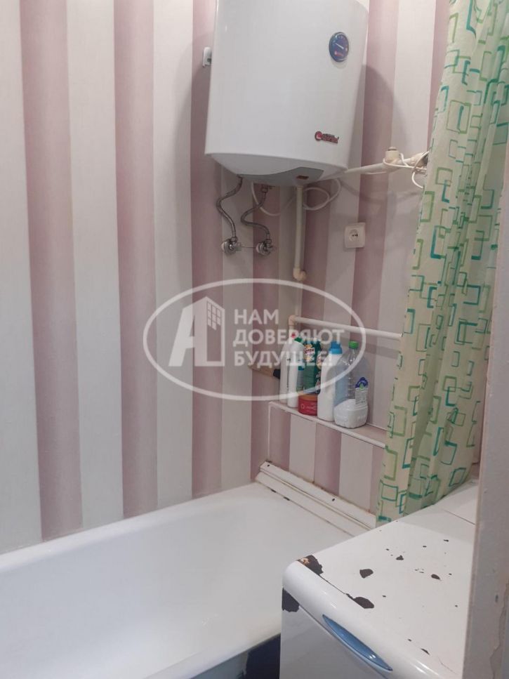 3-комн квартира улица Олега Кошевого, 11