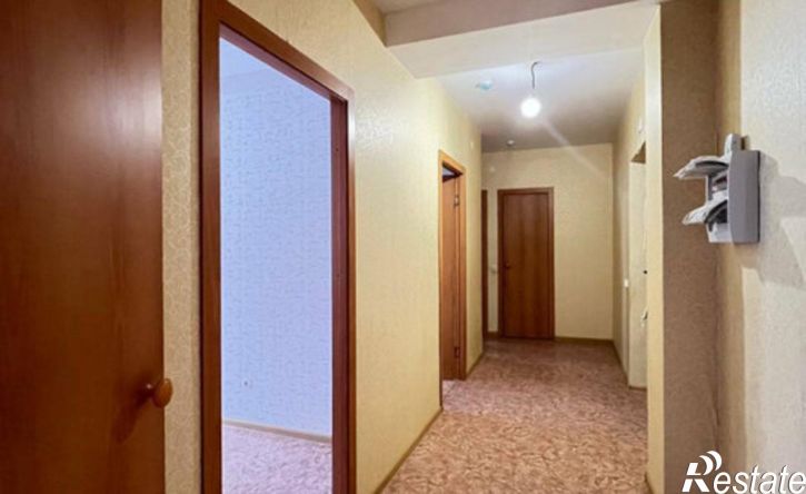 3-комн квартира ул Строителей, 10,  д. 10