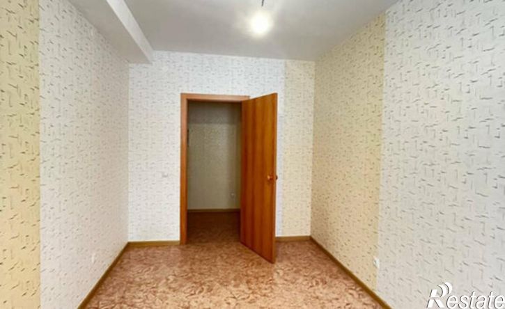 3-комн квартира ул Строителей, 10,  д. 10