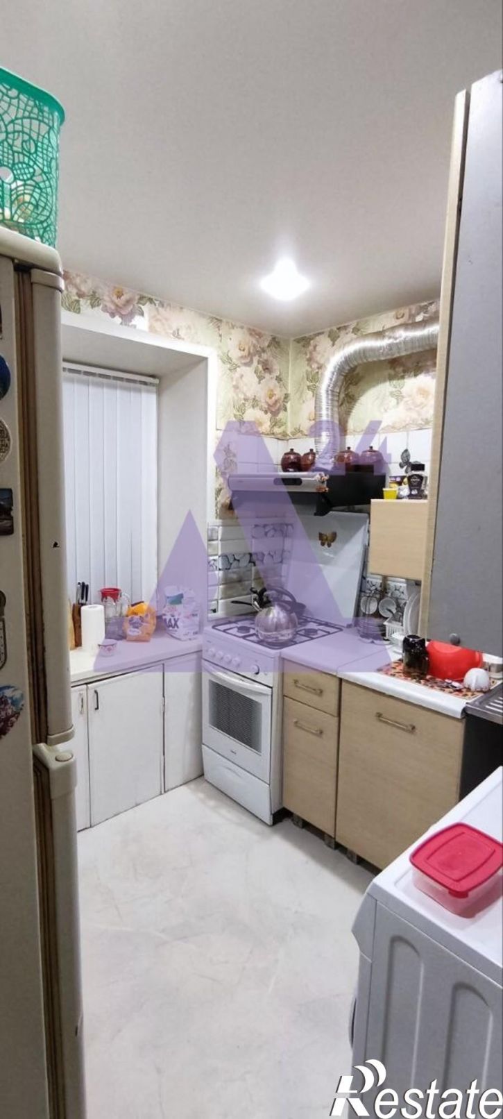 3-комн квартира улица Калинина, дом 8