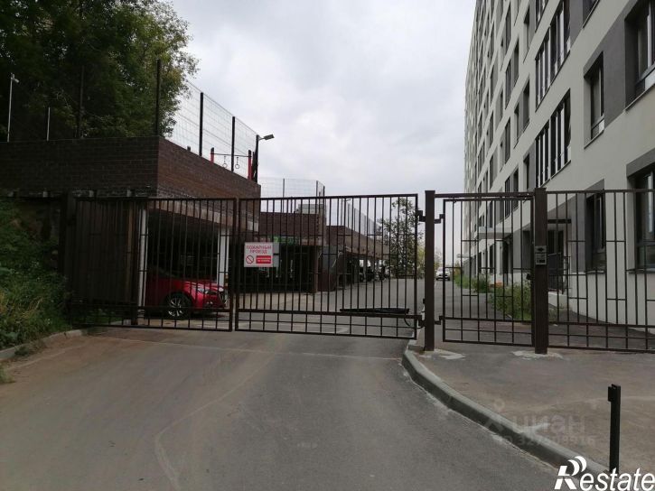 Гараж/парковка Пермь, улица Лифанова, 38