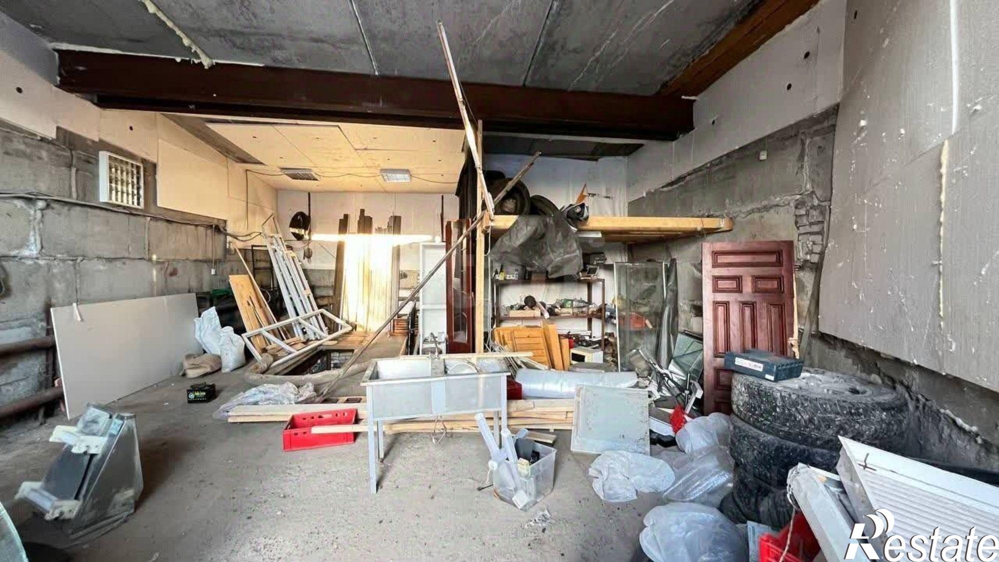 Купить гараж, место в паркинге за 545 280 рублей на ул Калинина, 4