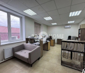 офис 78 кв м, этаж 3/3 ул Героев Хасана, 52а