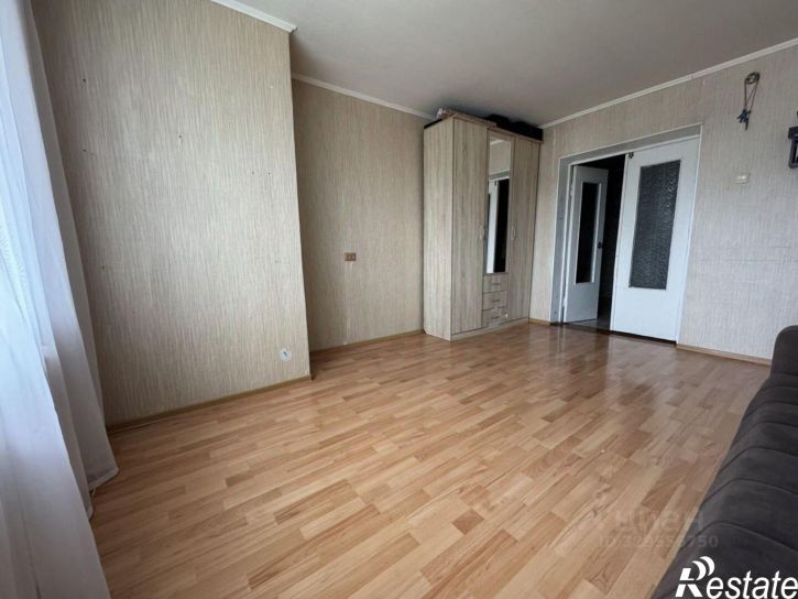 3-комн квартира улица Космонавтов, 24,  д. 24