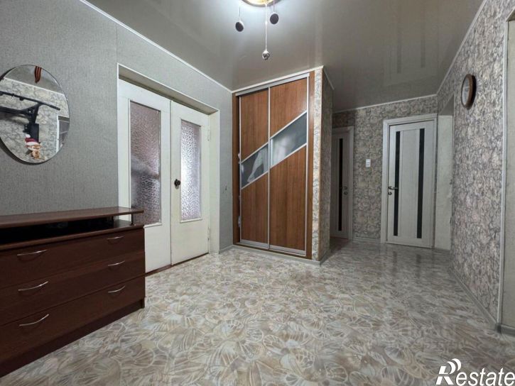 3-комн квартира улица Космонавтов, 24,  д. 24