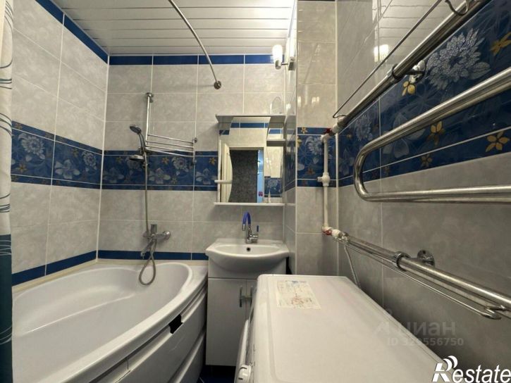 3-комн квартира улица Космонавтов, 24,  д. 24