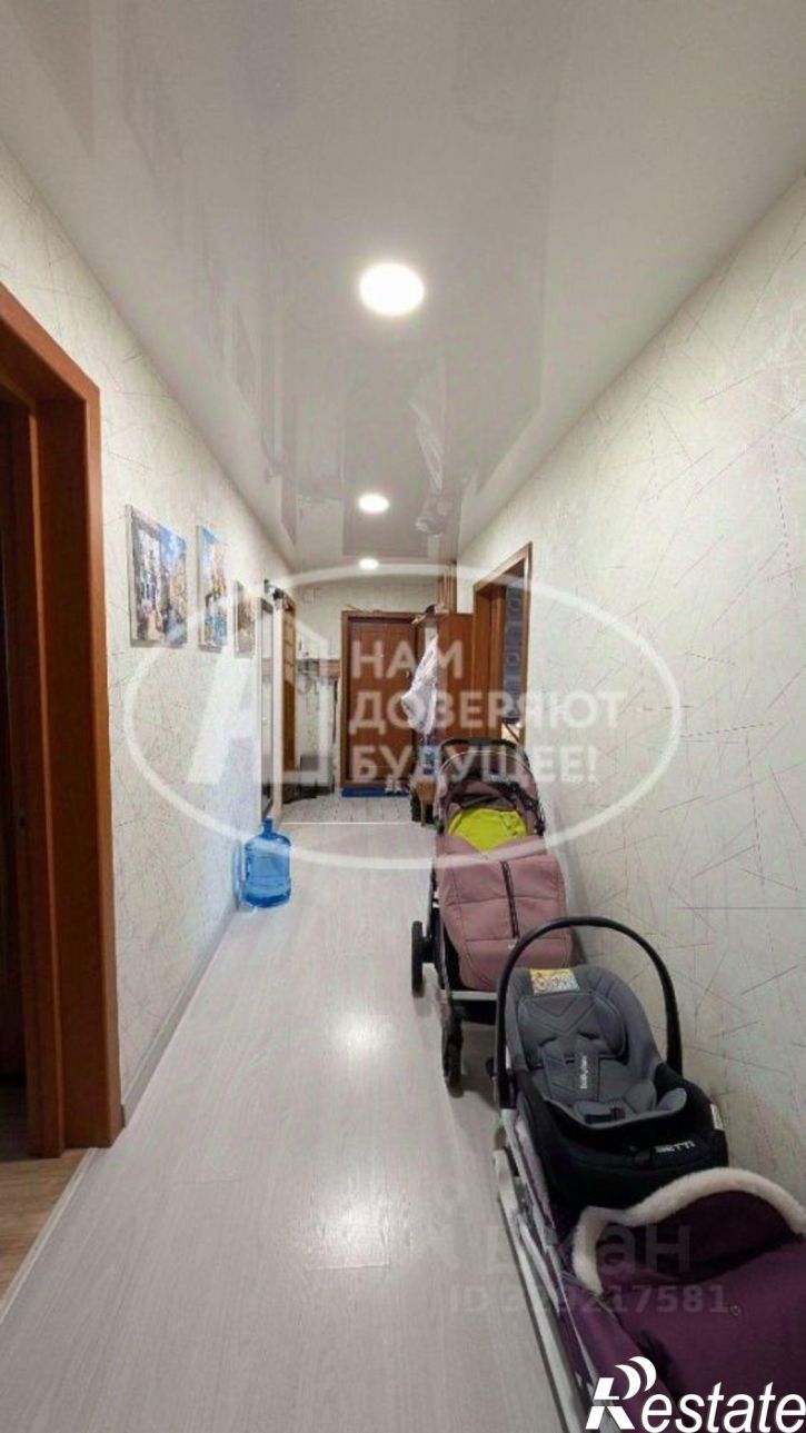 4-комн квартира улица Декабристов, 28,  д. 28
