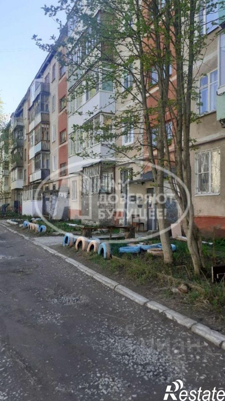 2-комн квартира улица Потёмина, 10,  д. 10