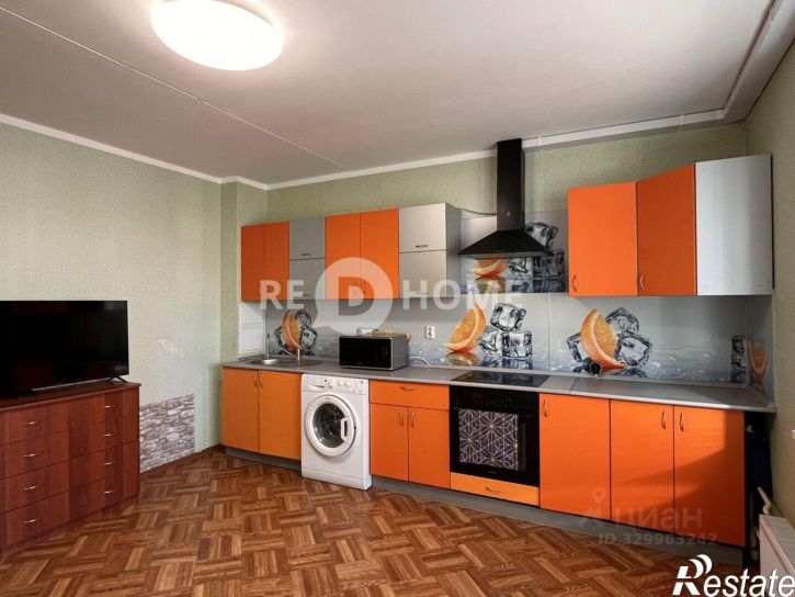 3-комн квартира ул Красавинская, 4,  д. 4