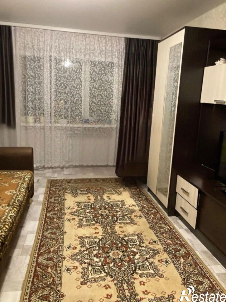 2-комн квартира Октябрьский проспект, 12,  д. 12