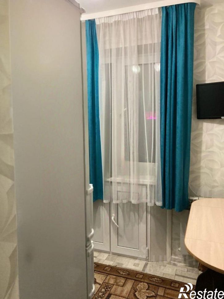 2-комн квартира Октябрьский проспект, 12,  д. 12