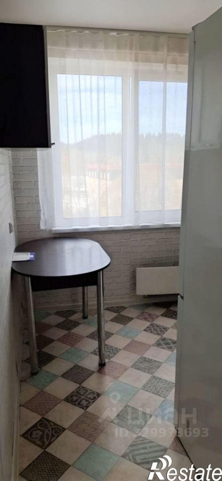 2-комн квартира улица 9-й Пятилетки, 12,  д. 12